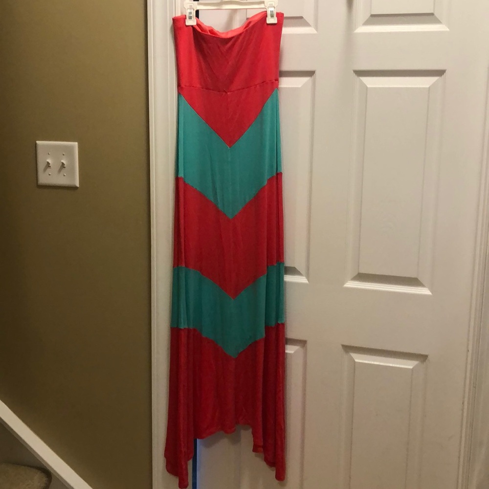 Dress - Picture 2 of 5